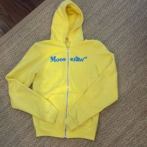 Moose jaw yellow hoodie jacket